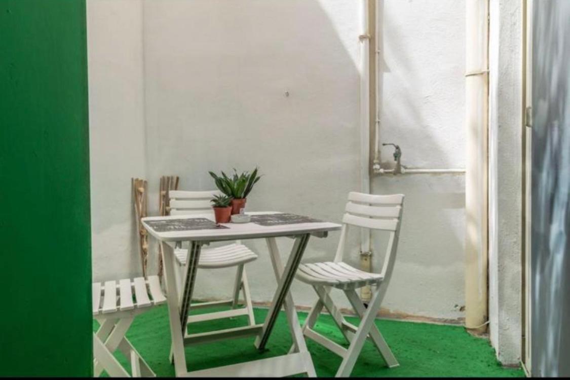Room 6- Private Room With Private Terrace, Private Bathroom, Ac And Wifi Sliema Zewnętrze zdjęcie